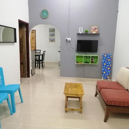 Homestay Barakah Cenang Langkawi Pantai Cenang  Bagian luar foto