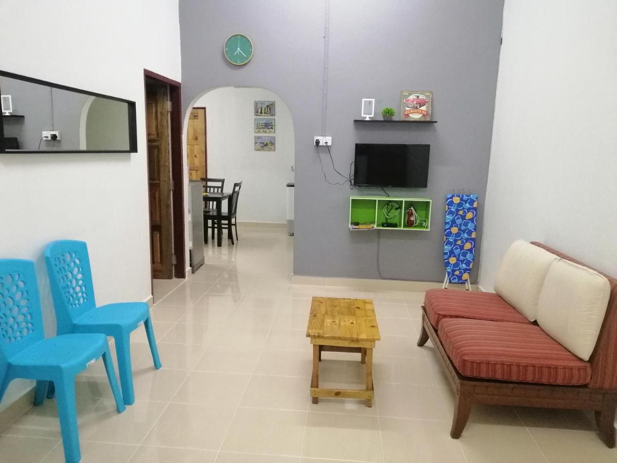 Homestay Barakah Cenang Langkawi Pantai Cenang  Bagian luar foto